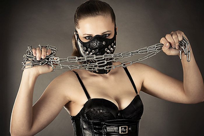 Bdsm maska