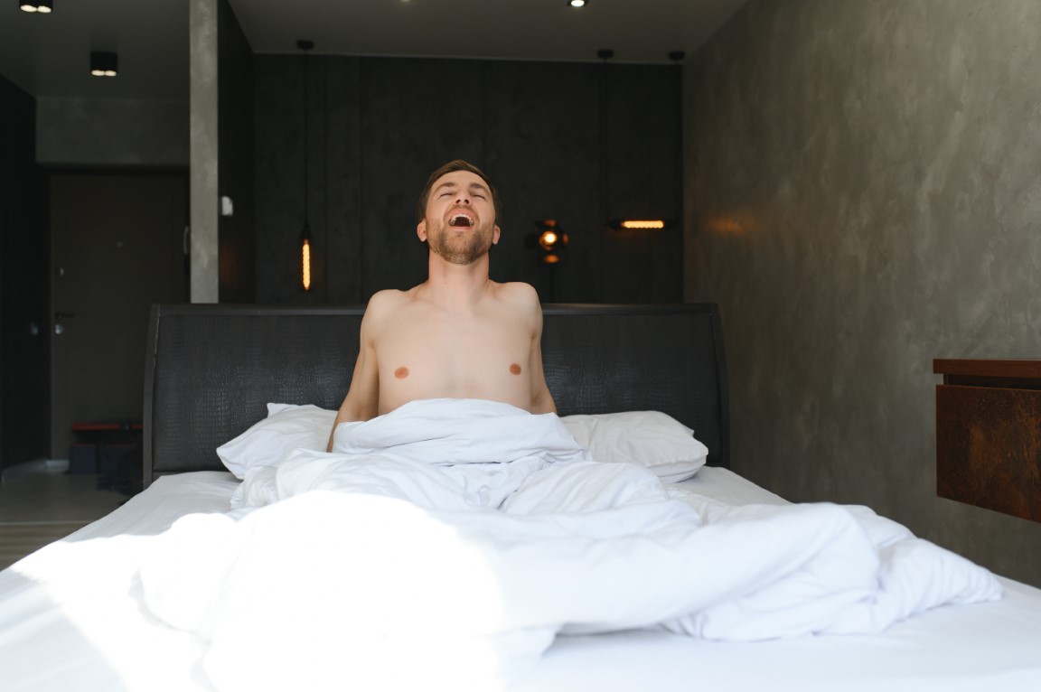 Mužské vzrušenie po použití diy masturbátora