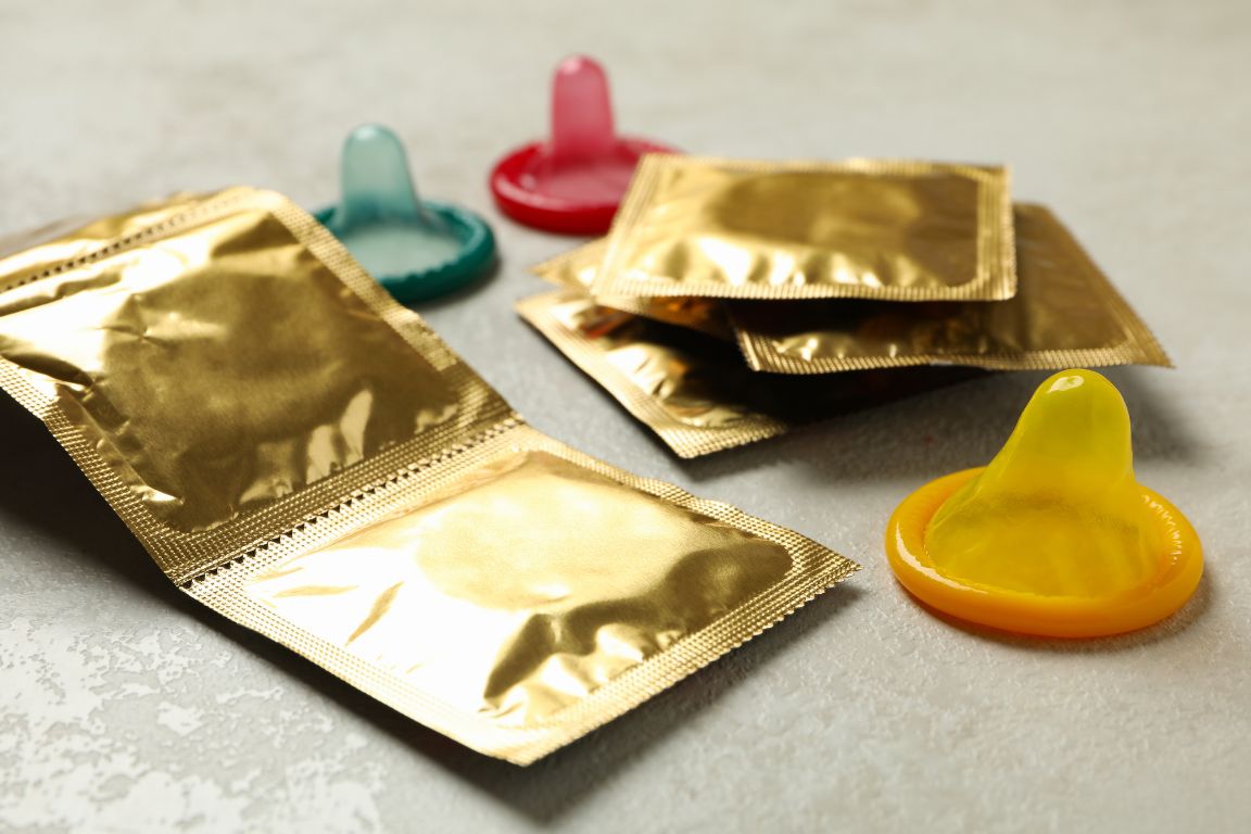 Ako si nasadiť kondóm - prvý a najdôležitejší krok k informovanému a bezpečnému sexu