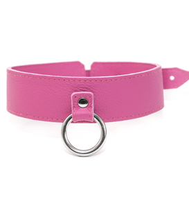Ružový kožený choker s držiakom na šnúrku